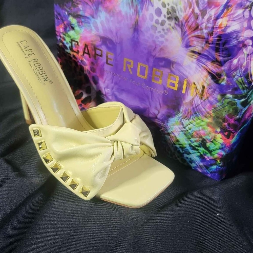 Cape Robbin Heels Size 8 Darian Style Lime